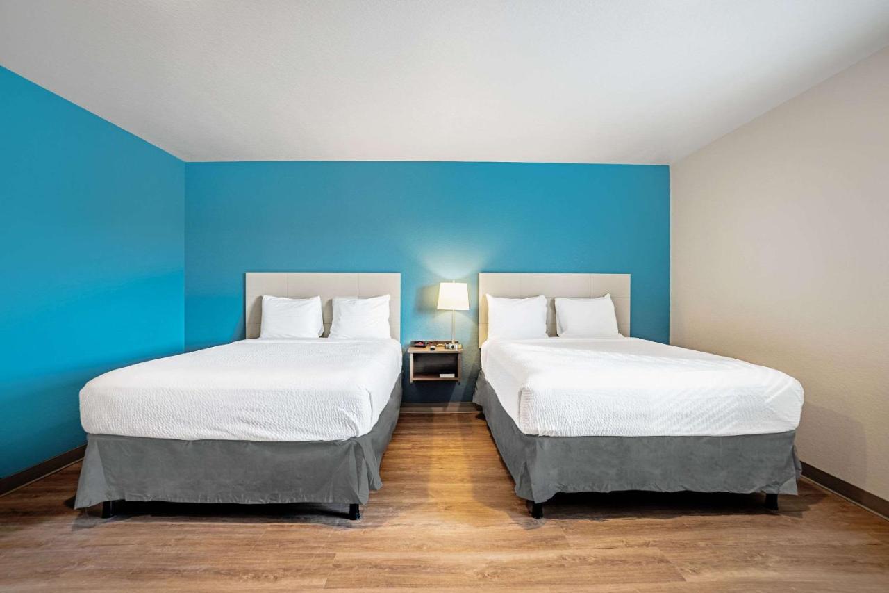 Woodspring Suites Naples Golden Gate 외부 사진